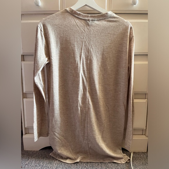 Roots Size XS Beige Long Sleeve - Picture 2 of 2
